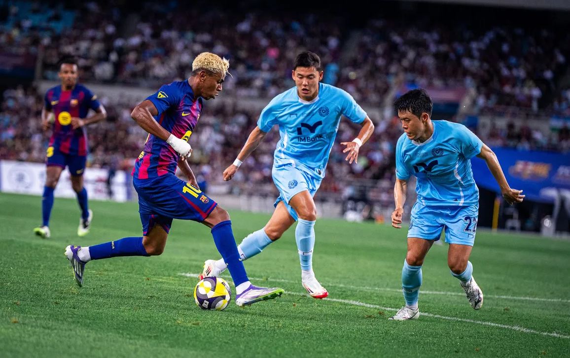 Daegu FC vs Barcelona (18:00 &#8211; 04/08) | Xem lại trận đấu