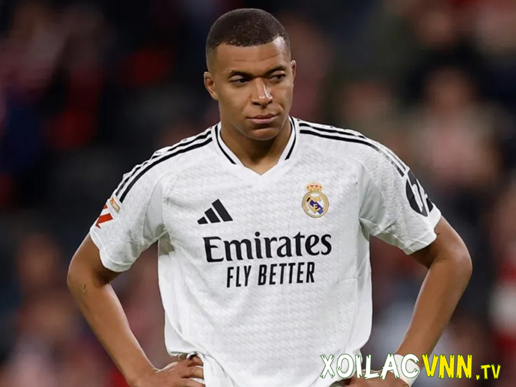 Tiền đạo trong bóng đá – Vai trò, phân loại và những chân sút