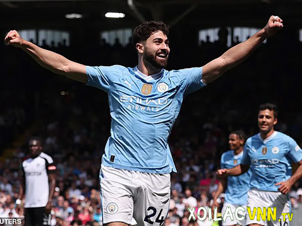 gvardiol-dang-la-trung-ve-tre-hang-dau