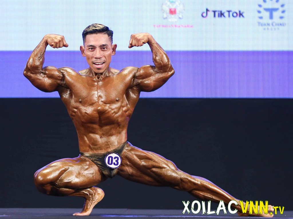 van-dong-vien-the-hinh-pham-van-mach