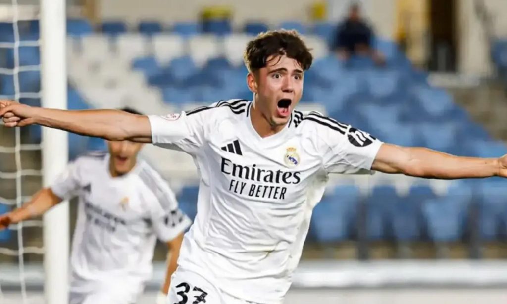 Cầu thủ 18 tuổi của Real có thể chơi trung vệ lẫn hậu vệ trái