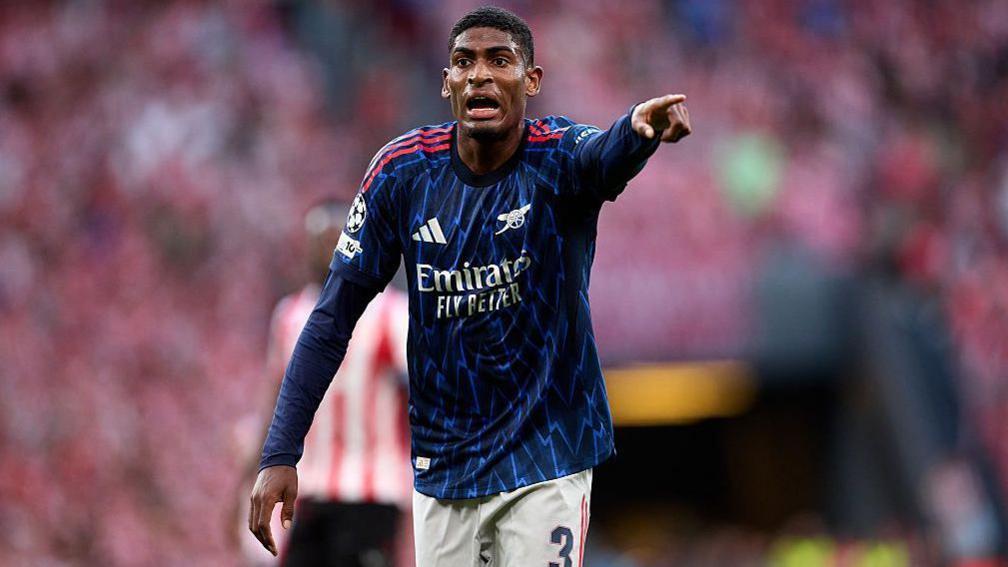 Cristhian Mosquera nhiều khả năng sẽ chọn thi đấu cho ĐT Colombia