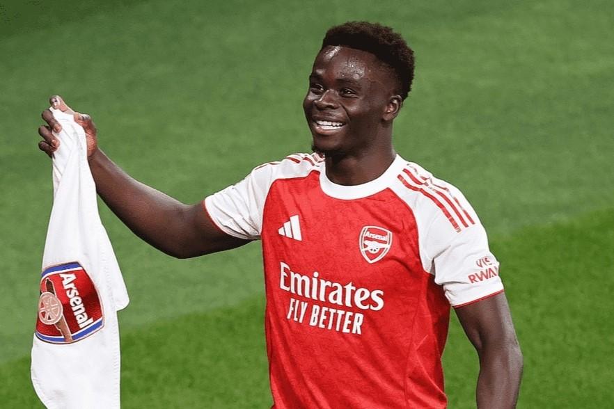 Saka cũng được xác nhận chuẩn bị gia hạn hợp đồng với Arsenal 